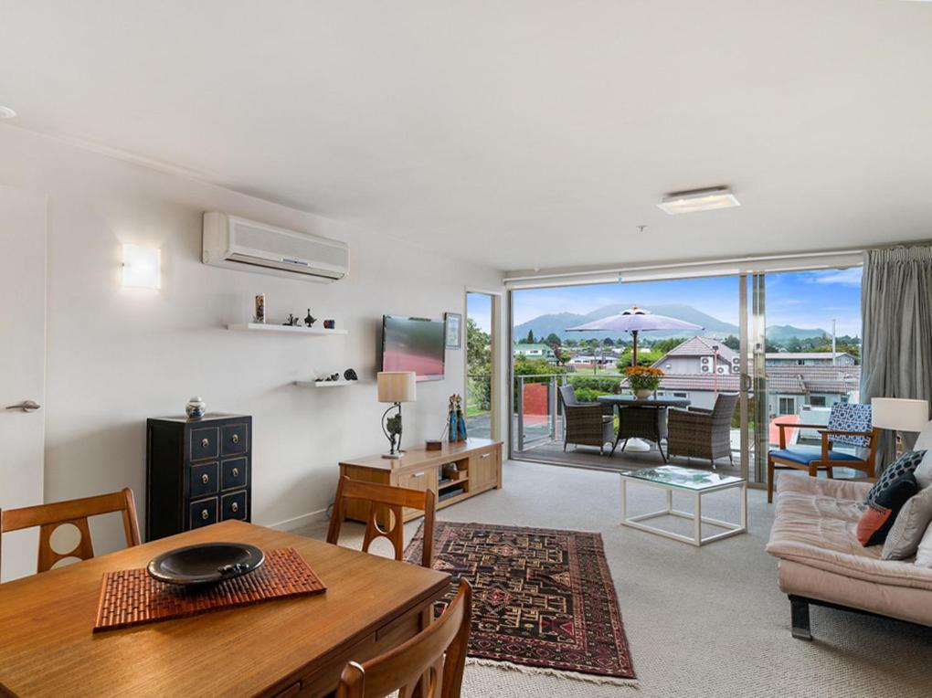 Relax On Roberts - Taupo Holiday Home 外观 照片